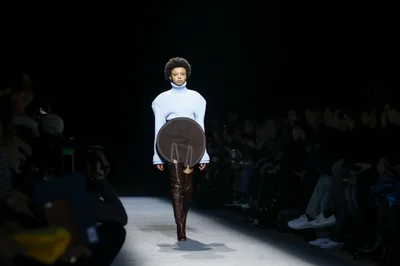Look 3